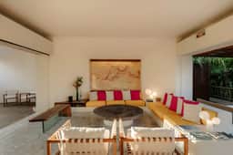 Casa Ikal, Beach Villa in Sian Ka’an, Tulum