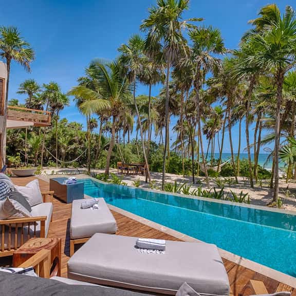 Kati Kaan - Secluded Beachfront Villa - Image 1